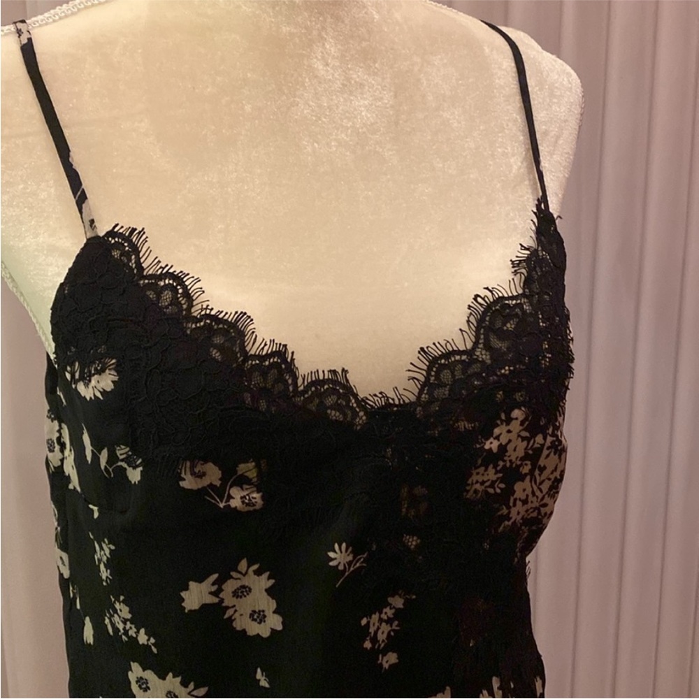 NWT heartloom top